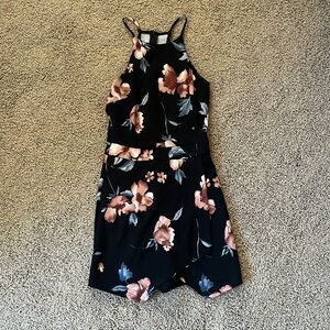 soprano xs asymmetrical romper nwot